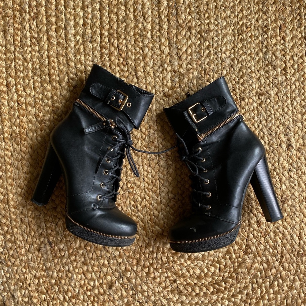 Black Platform Heeled Booties